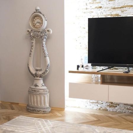 Paulmarie Apartments On Pushkinskaya ブレスト エクステリア 写真