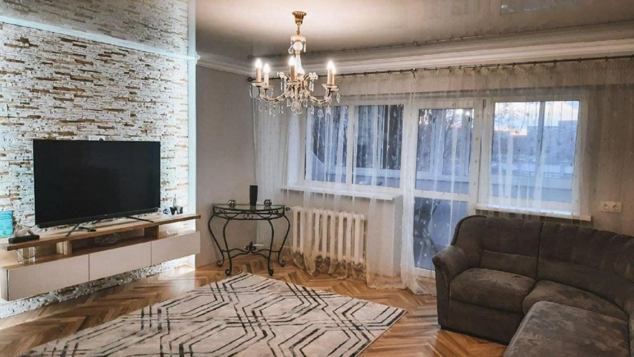 Paulmarie Apartments On Pushkinskaya ブレスト エクステリア 写真
